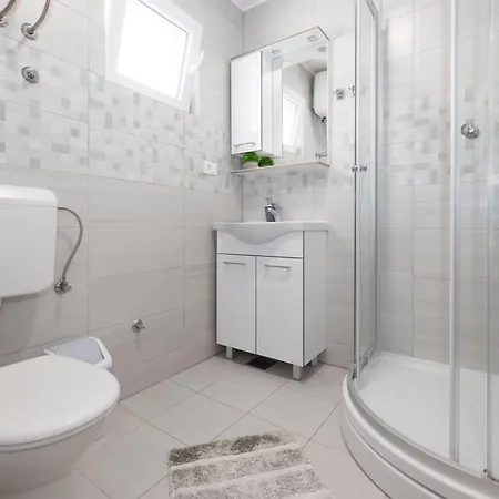 Marta Apartman