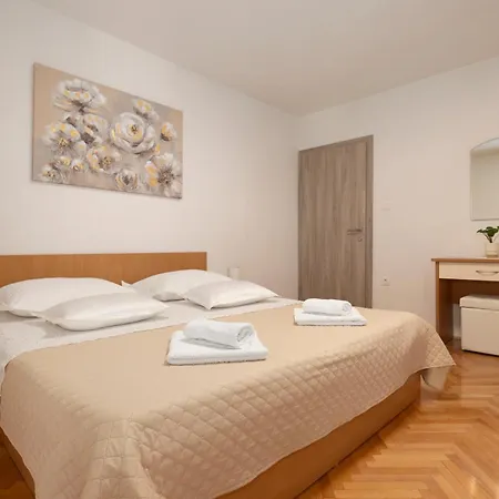 Marta Apartment