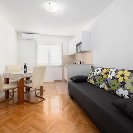 Marta Apartment